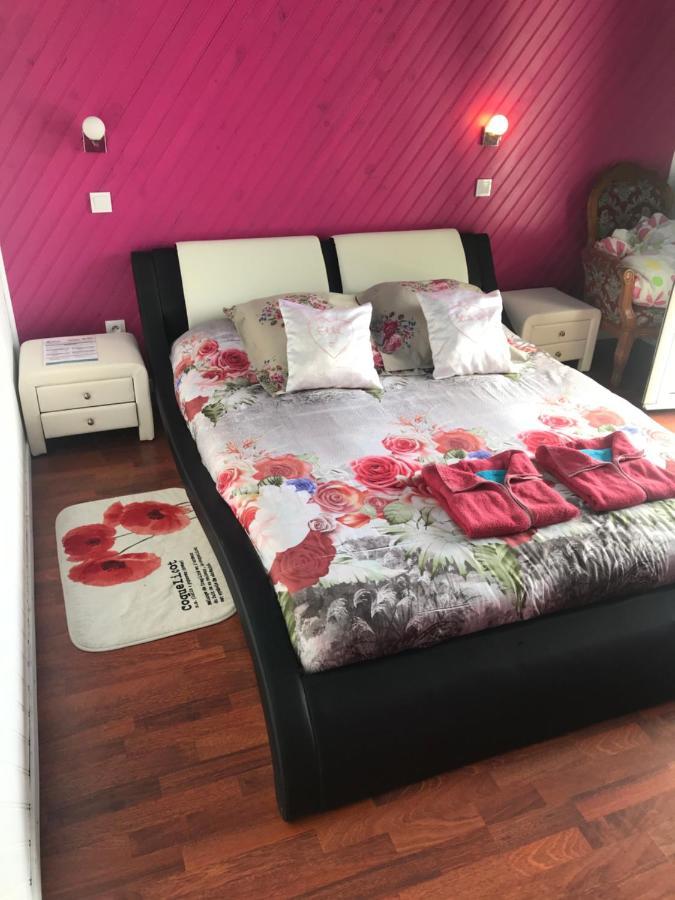 Le Jean Robert Bed & Breakfast Salazie Exterior foto